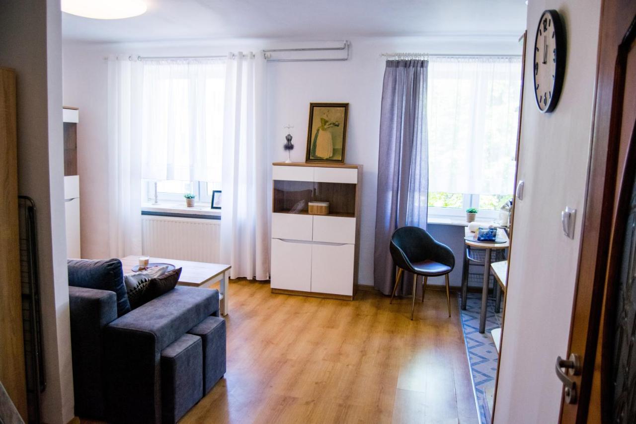 Color 24 Apartament V Lejlighed Stalowa Wola Eksteriør billede